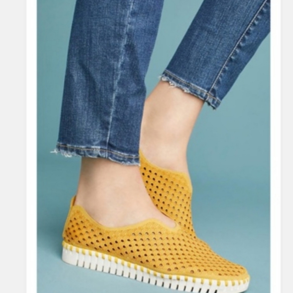 Ilse Jacobsen Golden Rod Perforated Tulip Slip-On Sneakers EU size 37